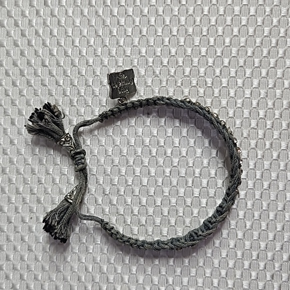 ROSE GONZALEZ MACRAME STRING GREY BRACLET WITH CLEAR STONES - Picture 5 of 5